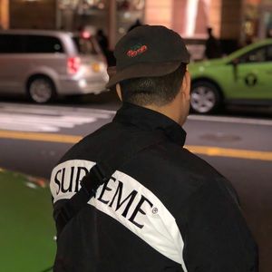 Meet your Posher, Nikolas